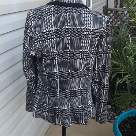 Venus jacket - Picture 5 of 7